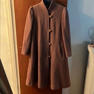 Elegant Vintage Mauve Coat